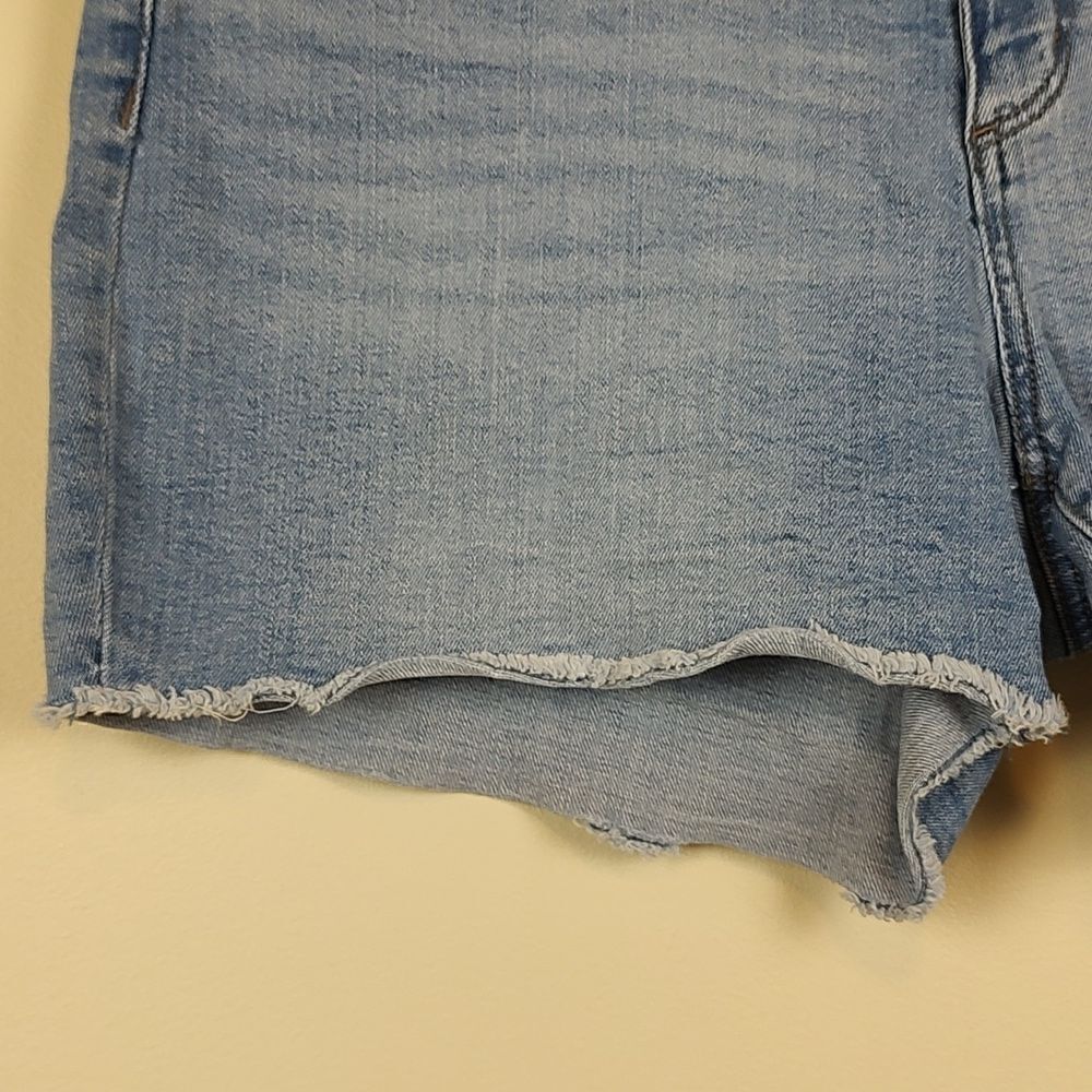 LOFT 4" Denim Short - Picture 6 of 10